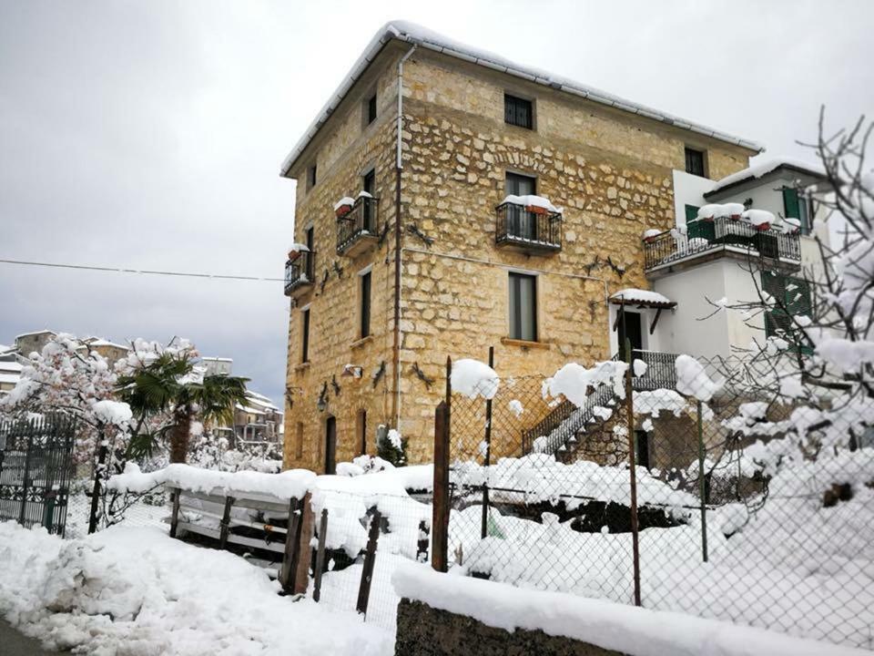 Casa Sarlo Aparthotel Petina Exteriör bild
